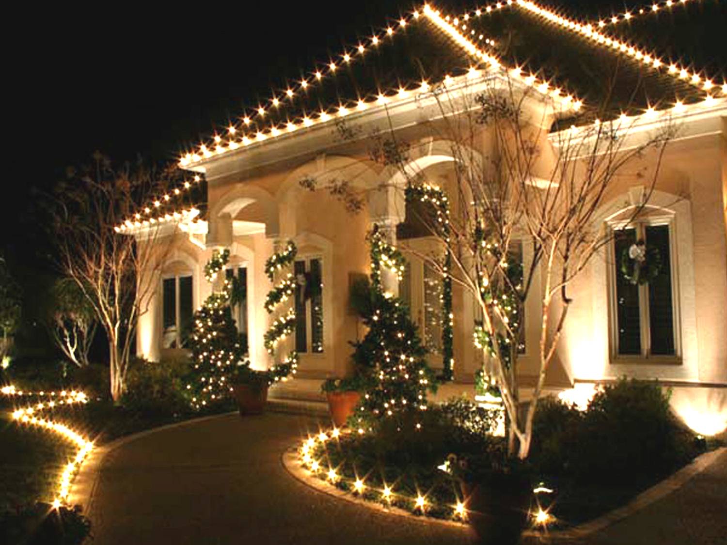 12 Best Outdoor Christmas Decorations Wholesale Suppliers
