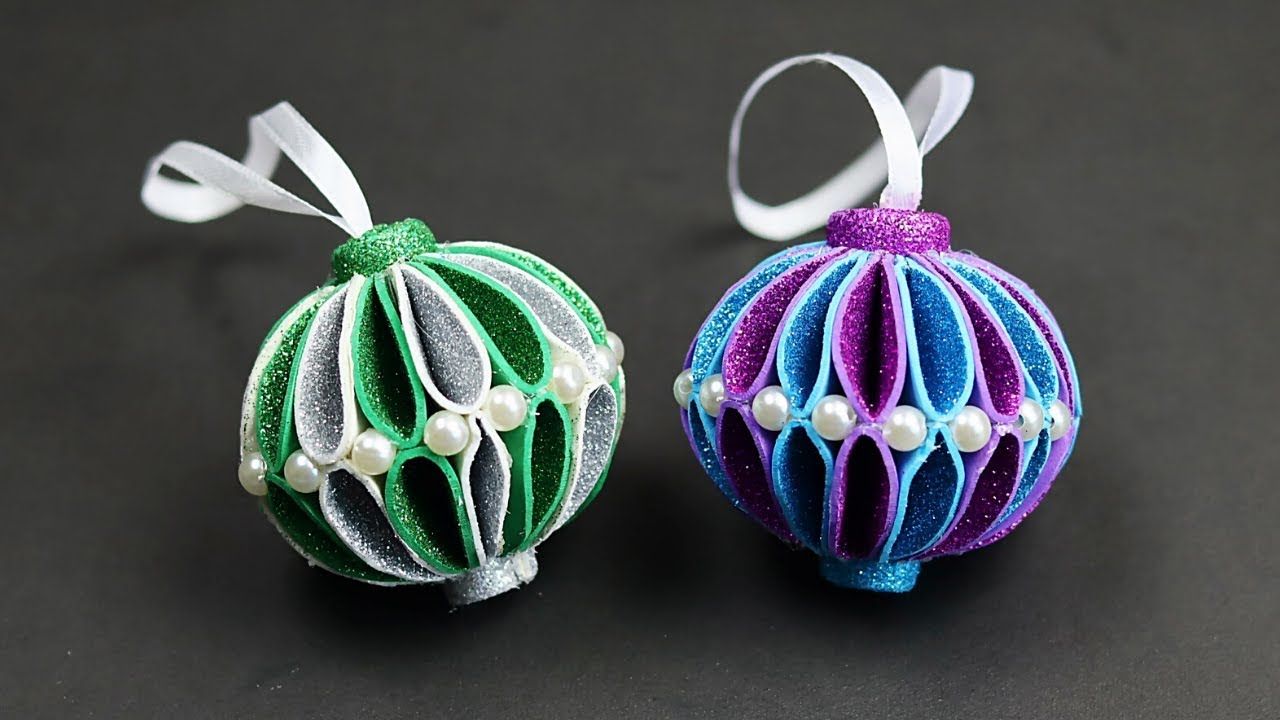 30+ Plastic Ball Ornament Decorating Ideas