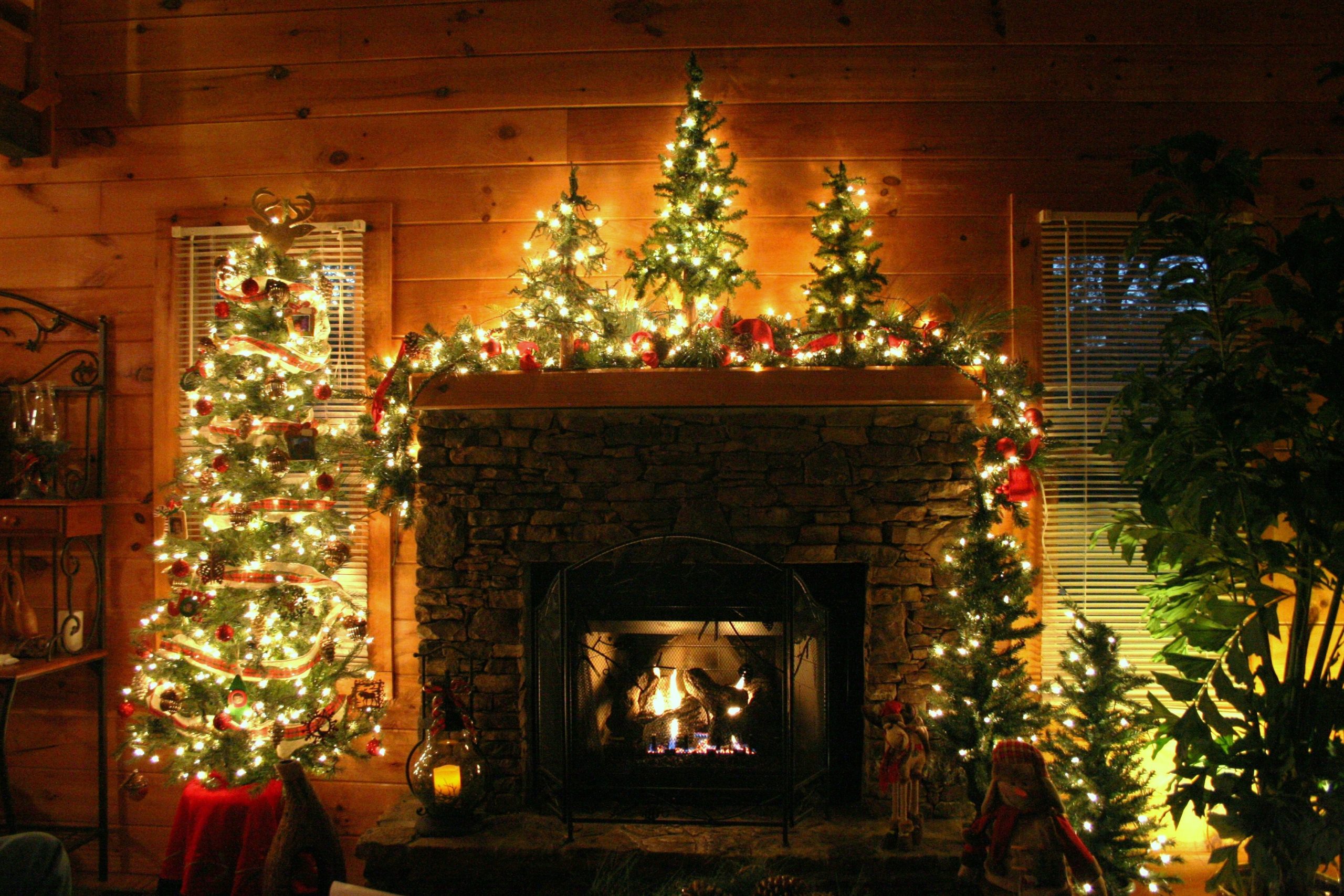 750 Christmas Fireplace Decorations Ideas In