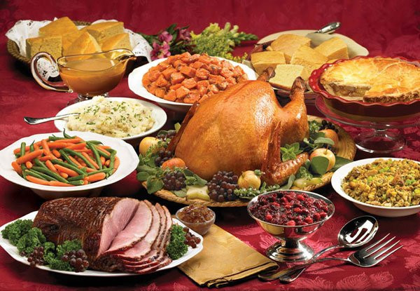 A Traditional Christmas Dinner Menu - The Spruce Eats