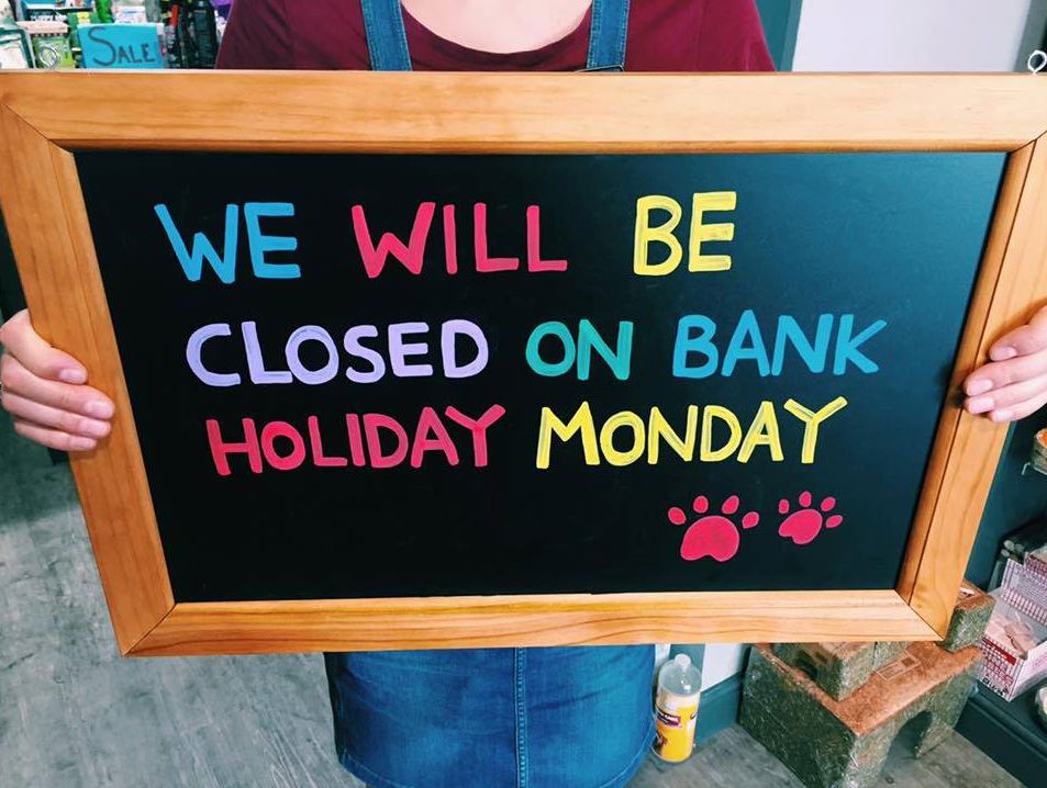 Are Banks Open/Closed Today? Full Holidays 2021