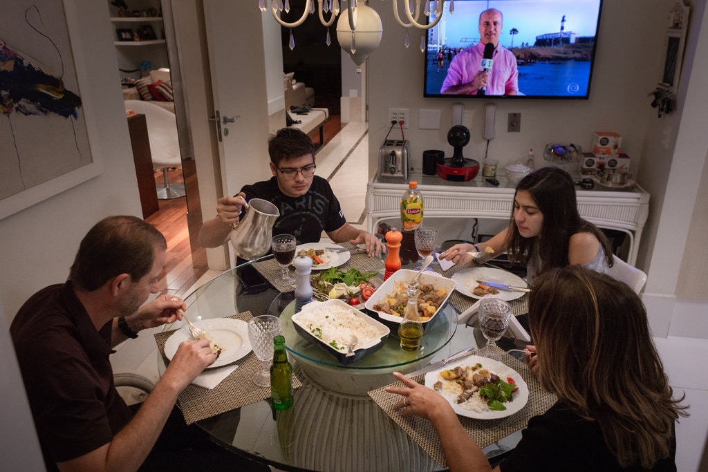Dinner Times Around The World - Insider