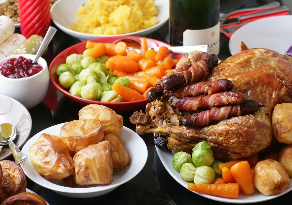 Traditional Christmas Dinners In America.