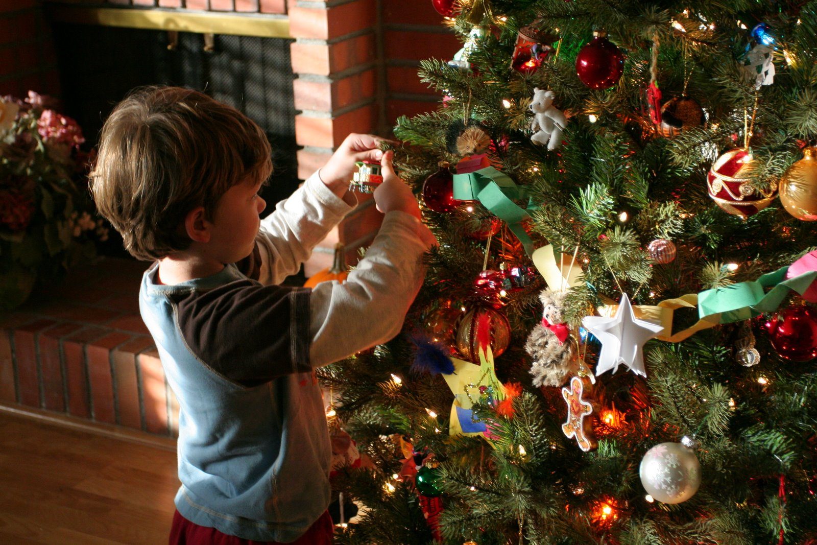 When To Put Up Christmas Decorations